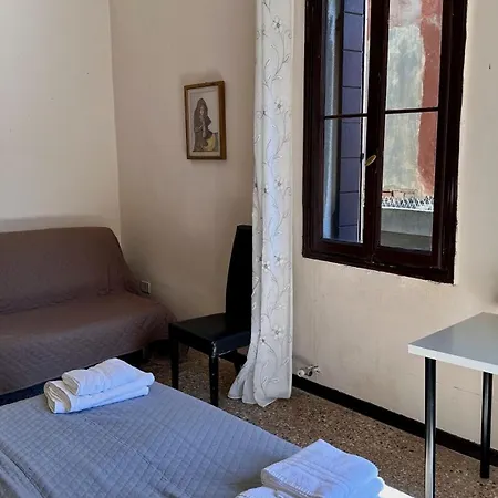 Geremia 2 * Venice
